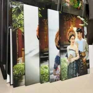 Frameless Cetak Foto Laminasi Kanvas