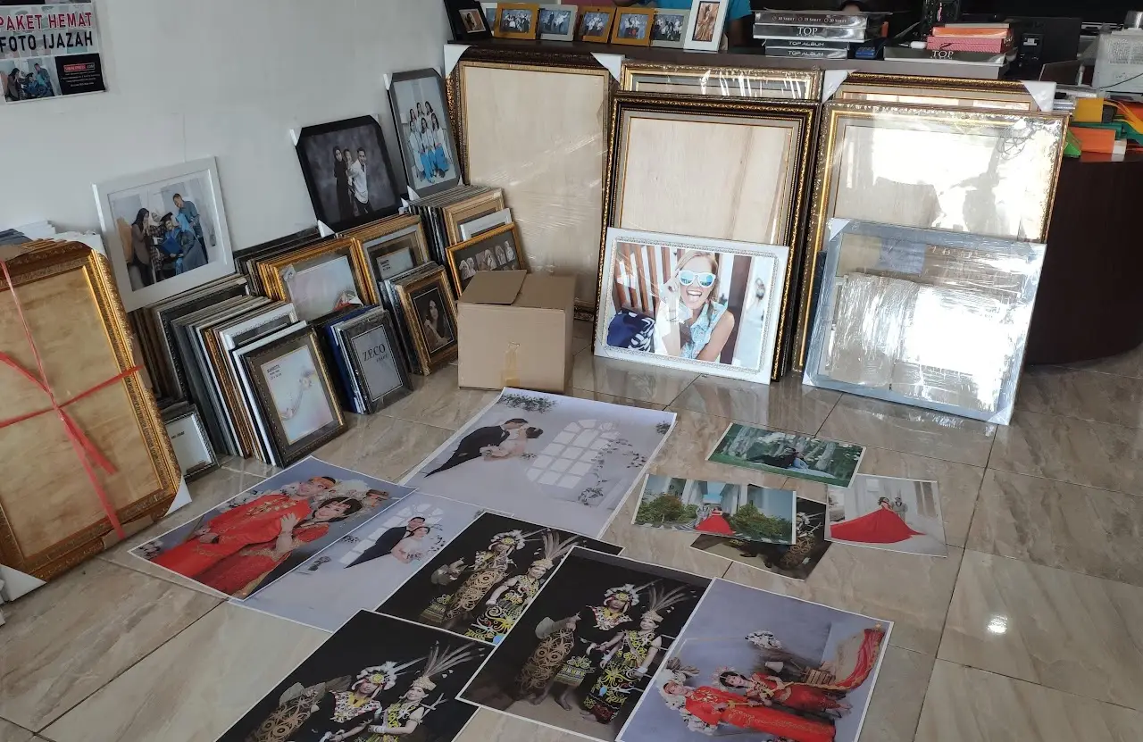 jasa cetak foto makassar