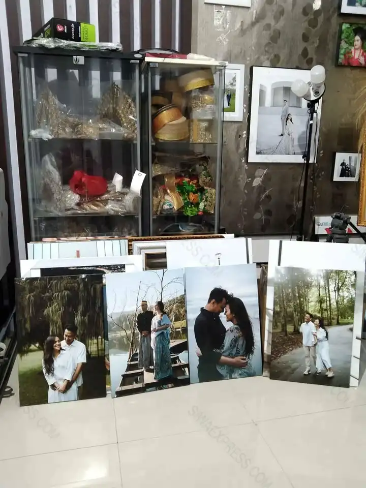 tren cetak foto premium kembali naik. Bukan lagi sekadar cuci foto biasa